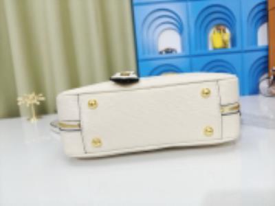 wholesale quality louis vuitton m12009 white